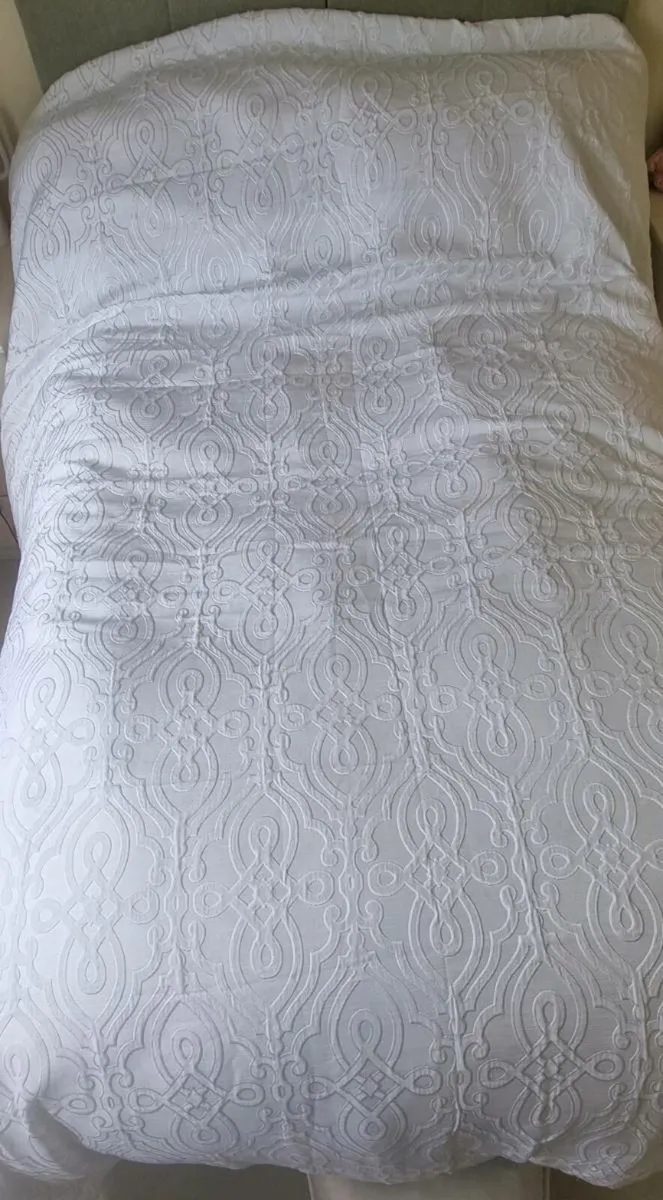 King size bedspread - Image 2
