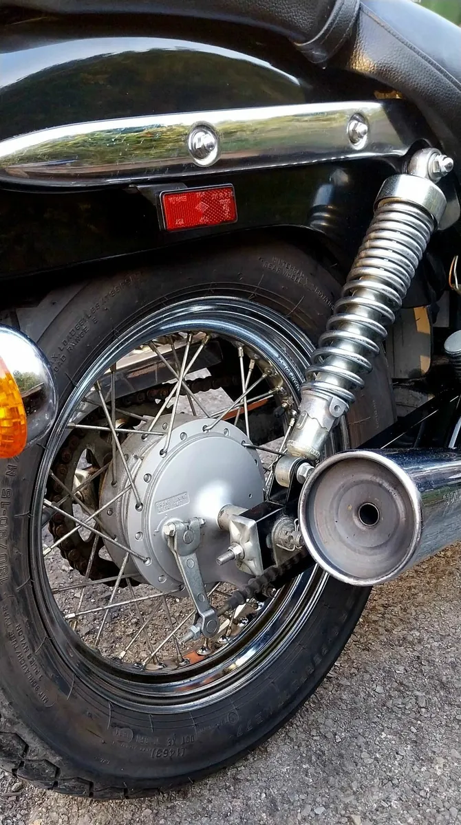 03 SUZUKI GZ 250 - Image 3