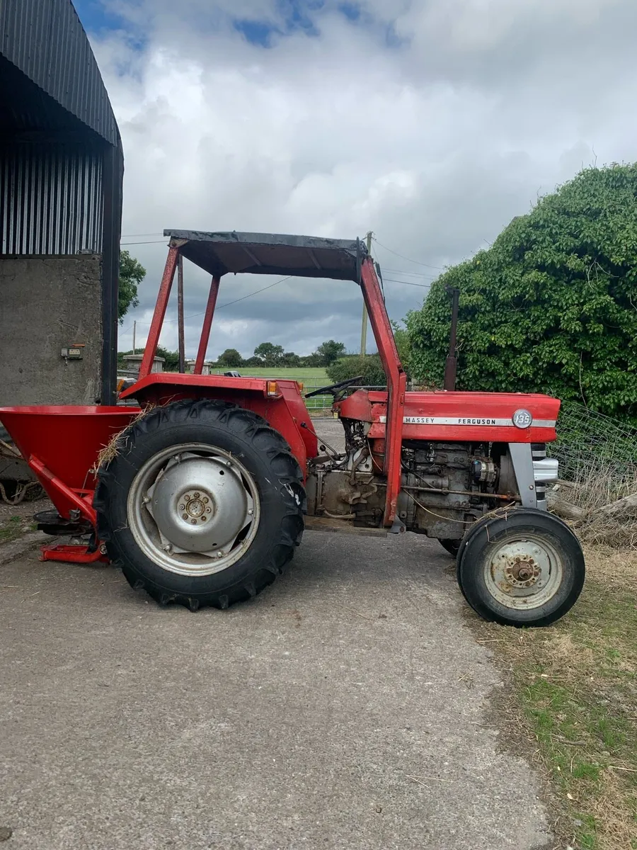 Massey Ferguson 135 - Image 1