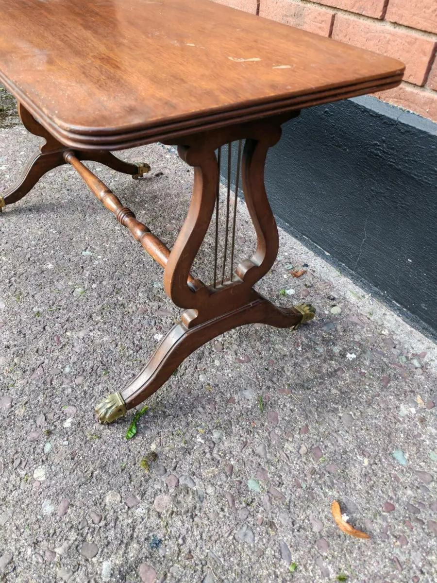 Harp Coffee table - Image 3
