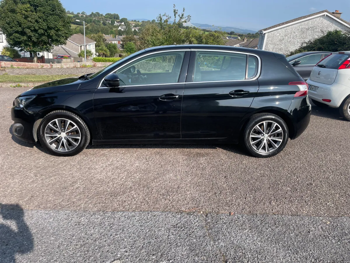 PEUGEOT  308 1.6 HDI 161 ALLURE NCT 08/27 TAX - Image 4