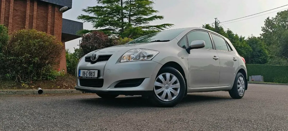 Toyota Auris - Image 2