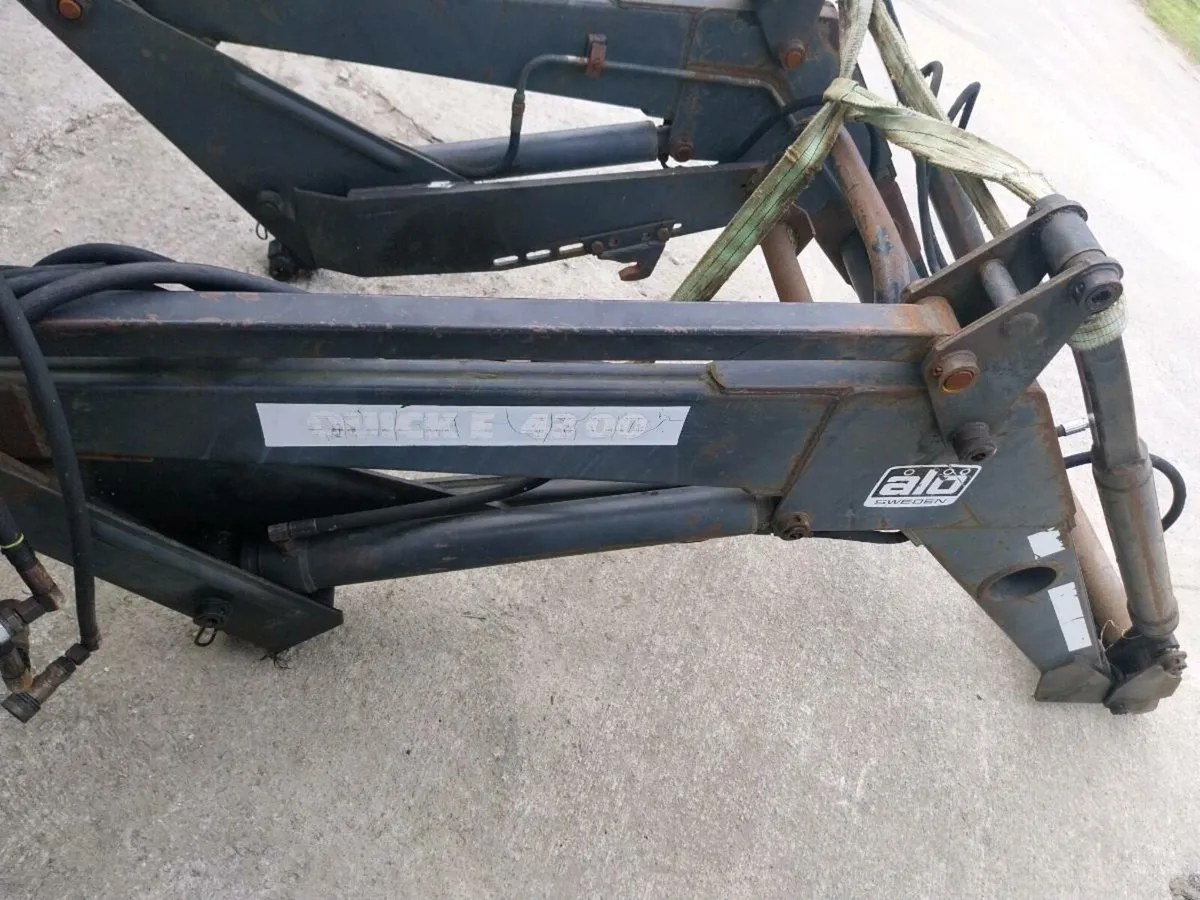 Quickie 4300 loader - Image 4