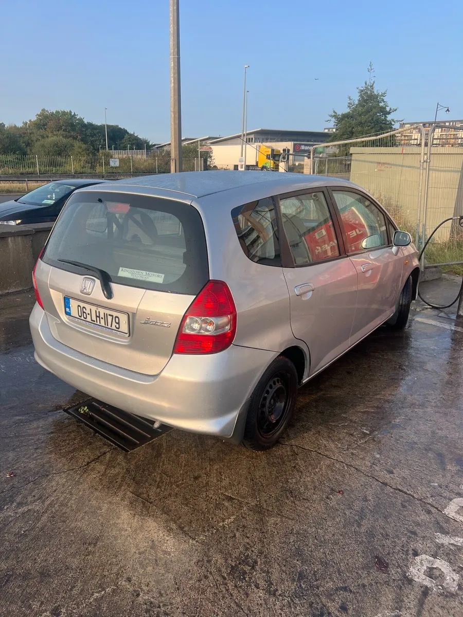 Honda Jazz - Image 4