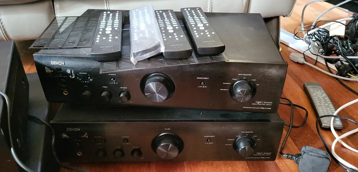 5 x Denon amplifier - Image 1