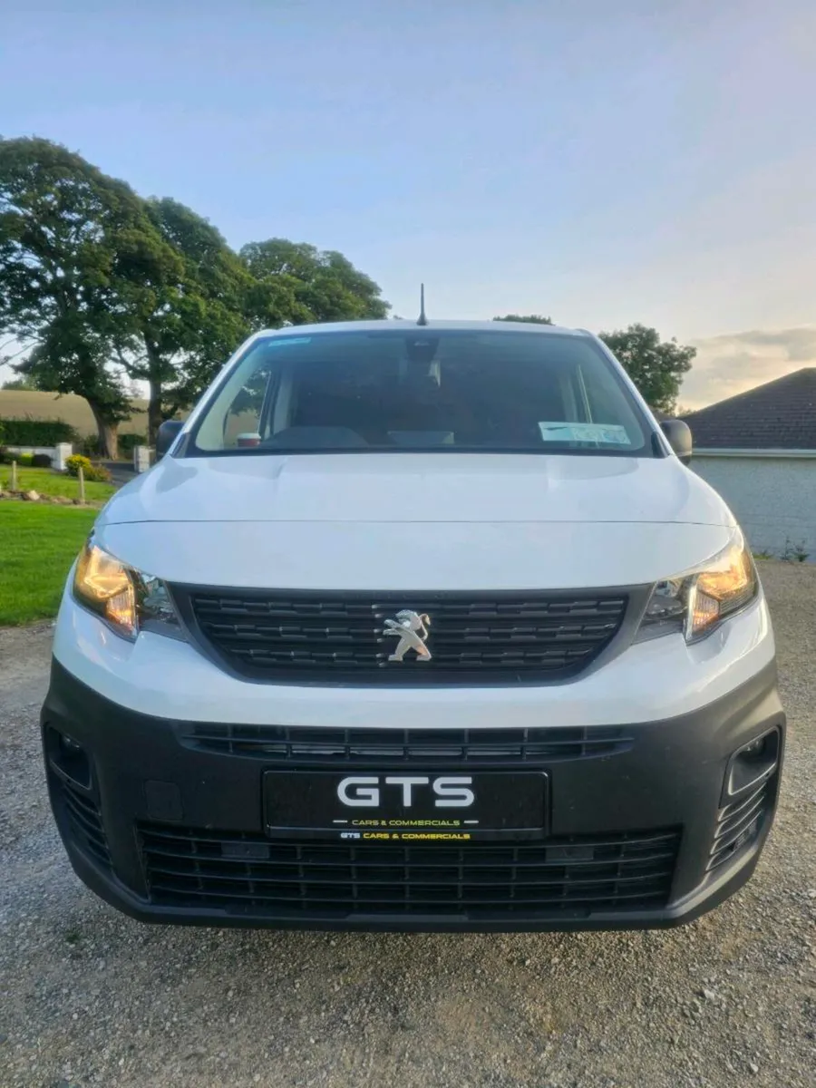 2021 Peugeot Partner Professional - Image 3