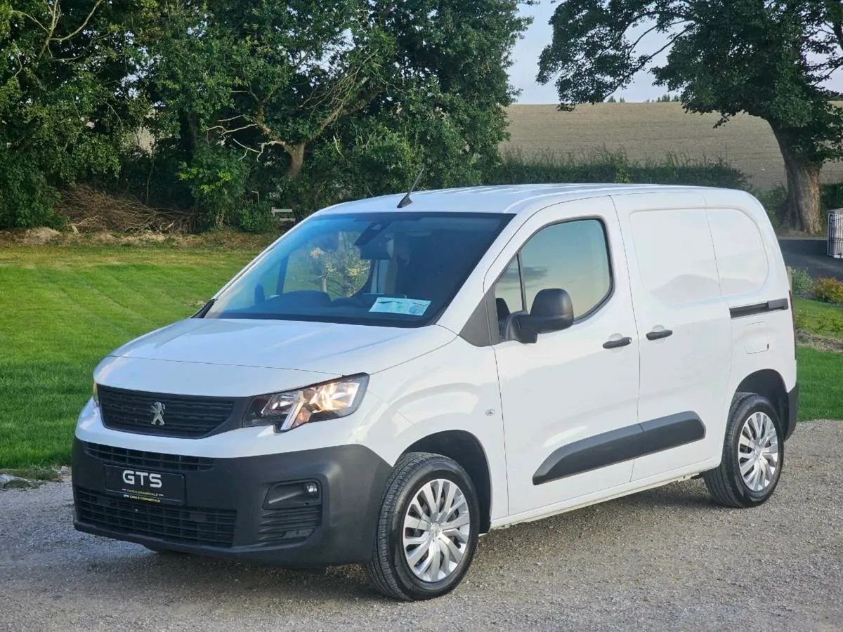 2021 Peugeot Partner Professional - Image 4