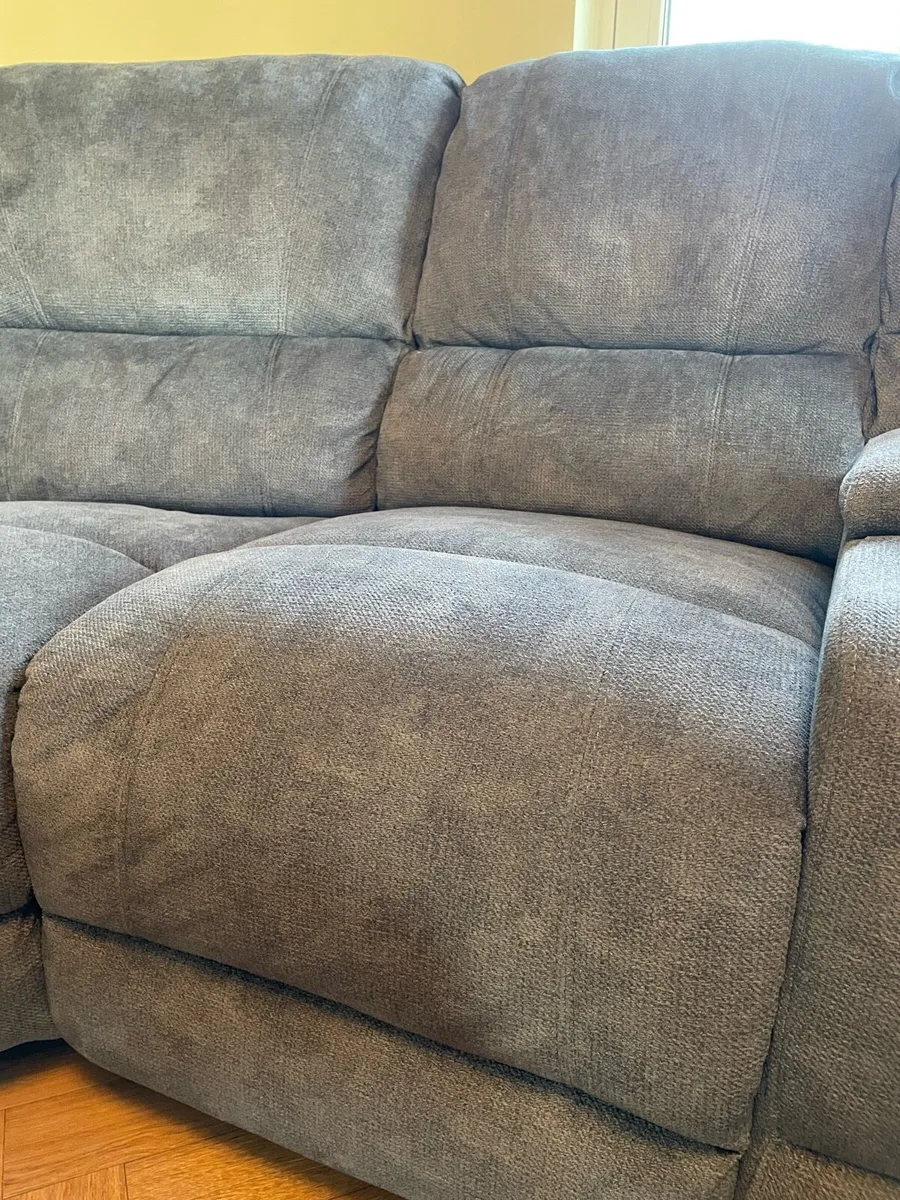 Corner Couch - Image 3
