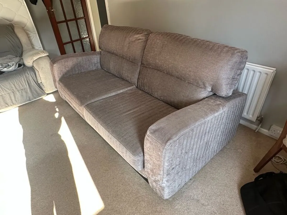 Grey 3 seater sofa - Image 4
