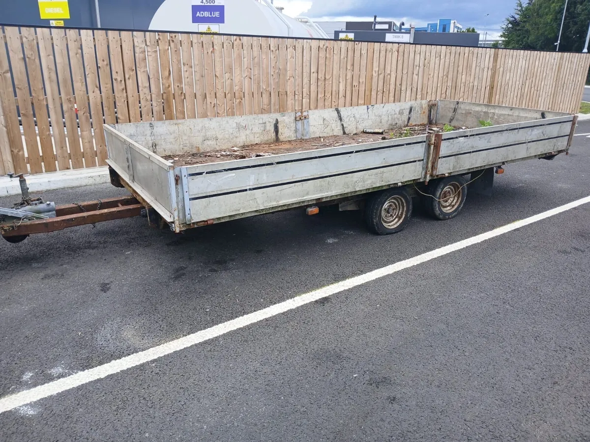 14 by 6.6 I for Williams trailer - Image 2