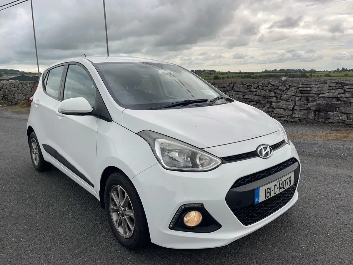 2016 Hyundai i10 - Image 1