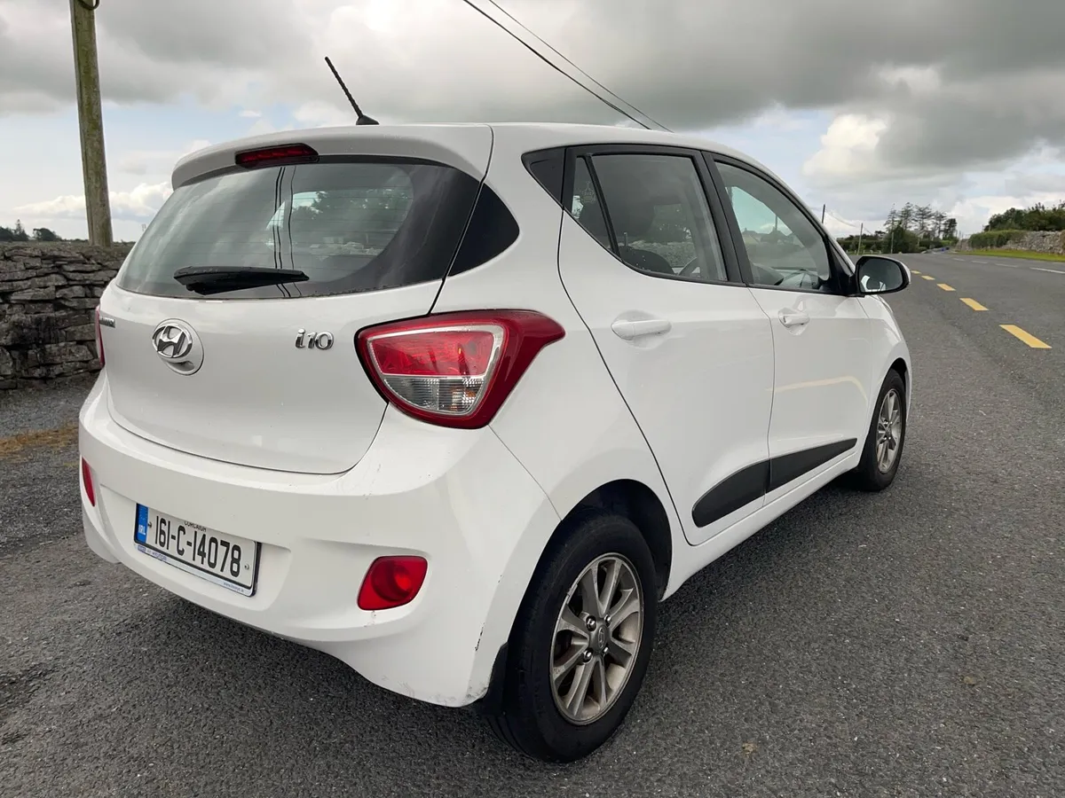 2016 Hyundai i10 - Image 3