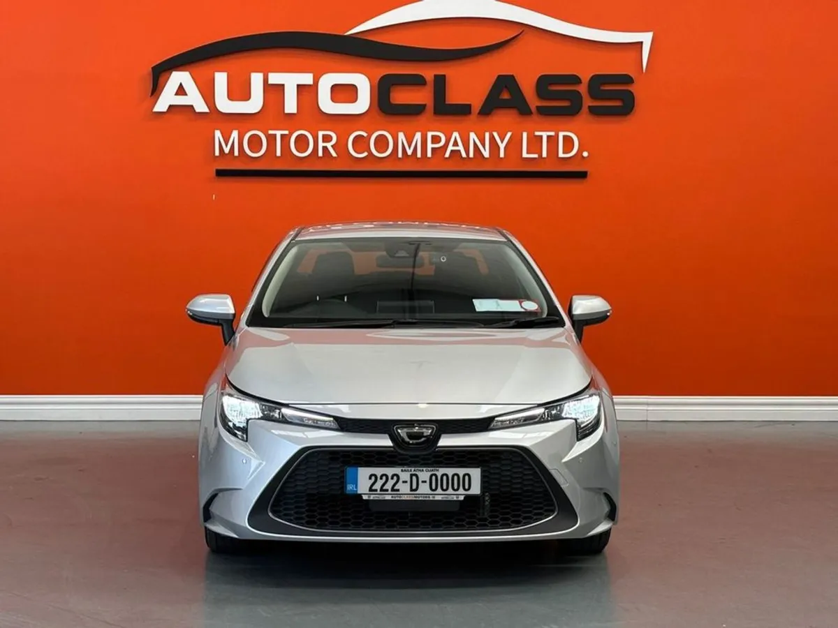 Toyota Corolla 1.8 Automatic  18 - Image 3