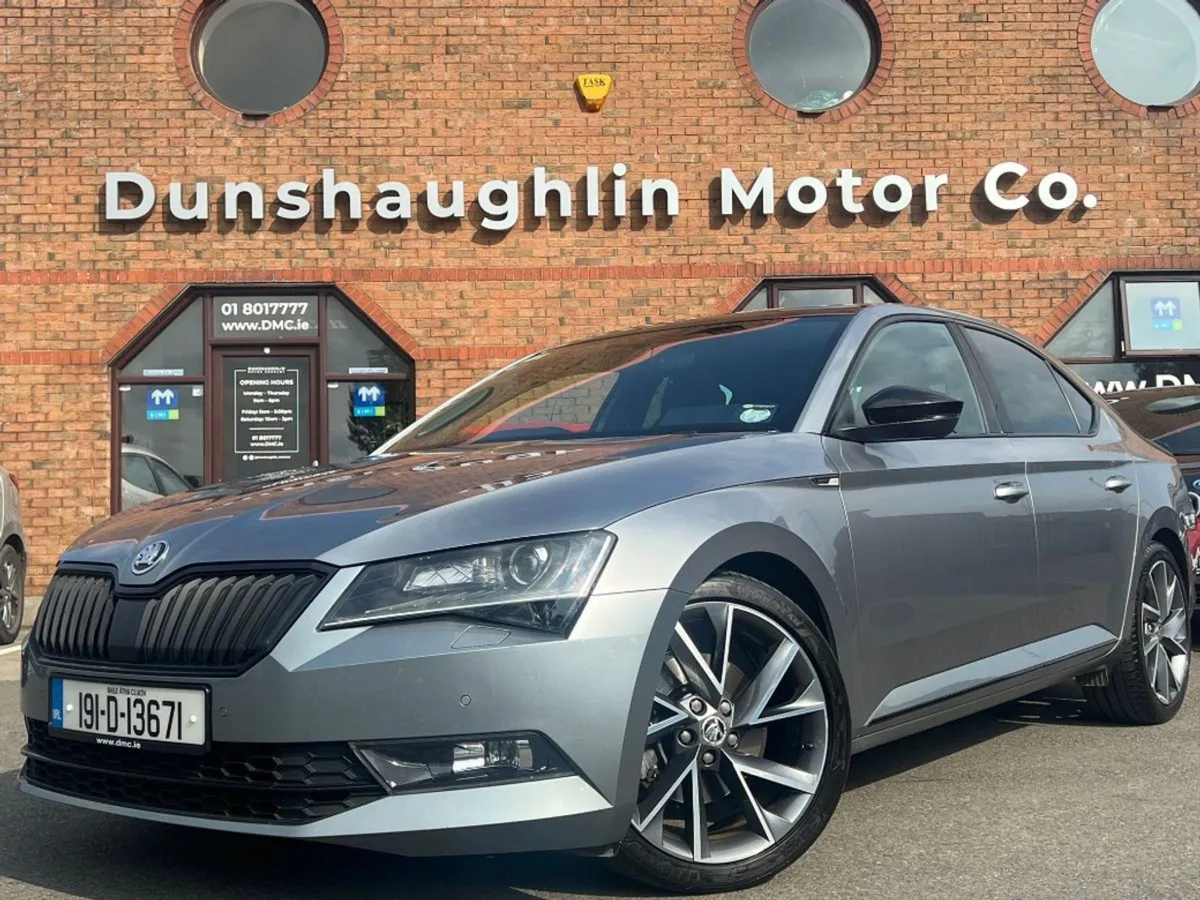Skoda Superb 2.0tdi Sportline 150HP  1 Owner Low - Image 1