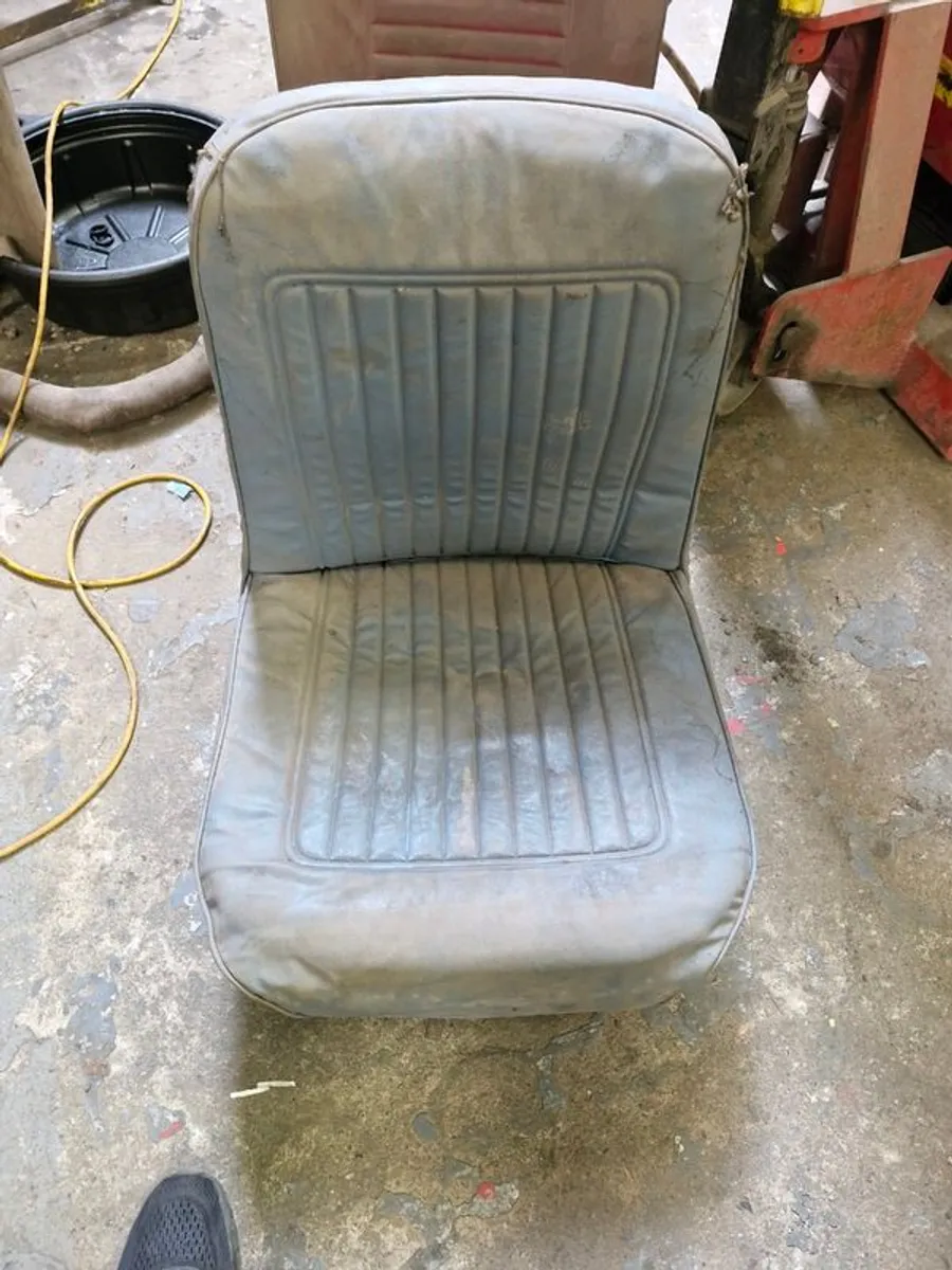classic car seating - Image 4