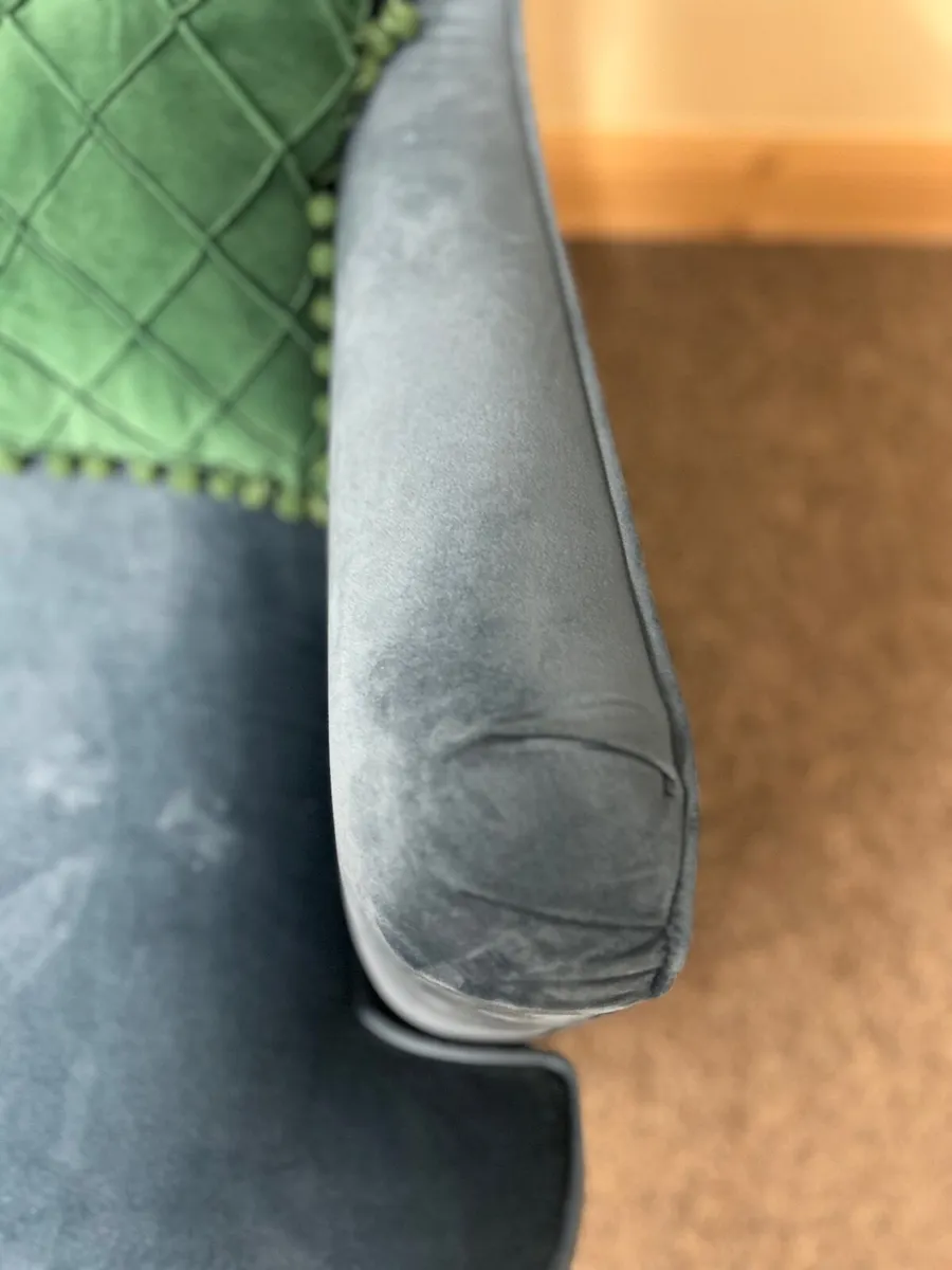 Chairs - Image 2
