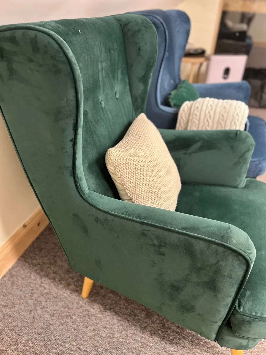Chairs - Image 3
