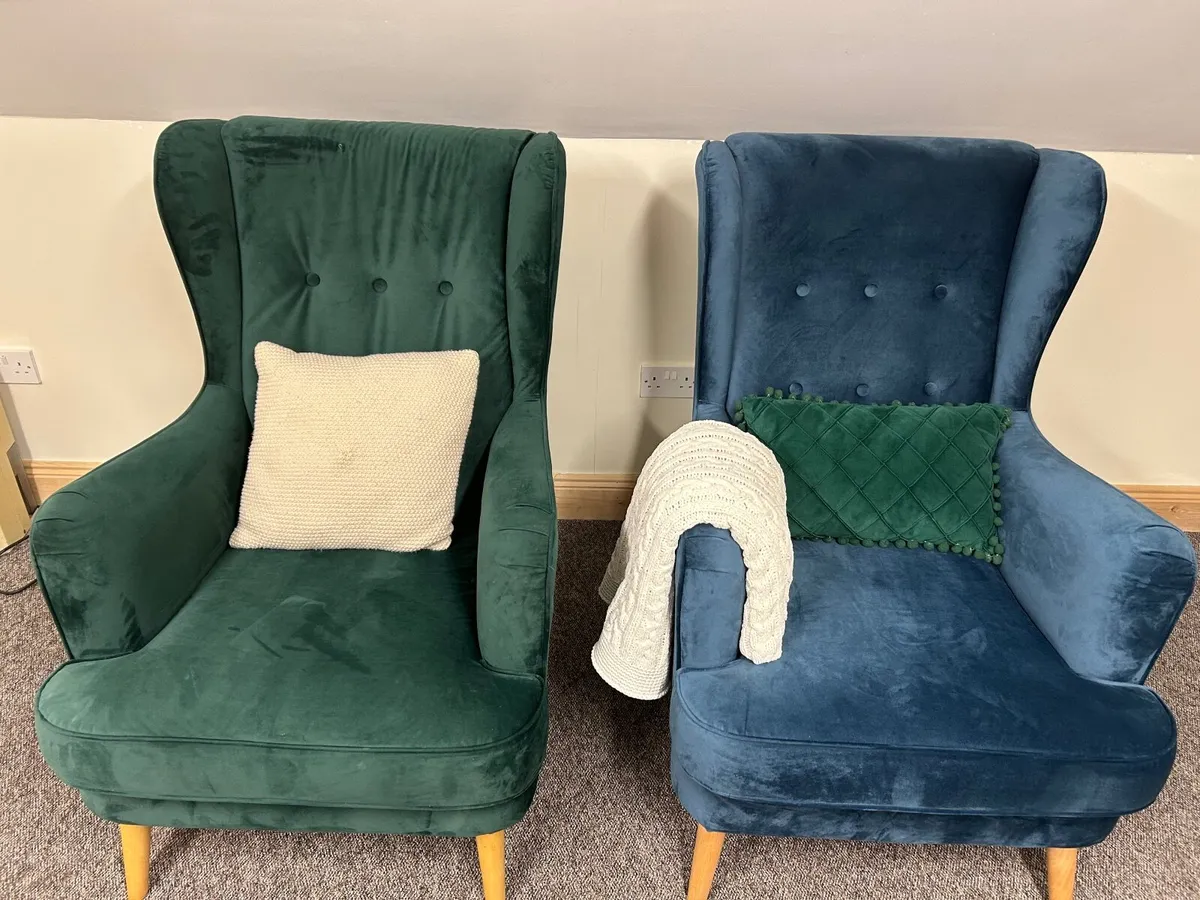 Chairs - Image 4