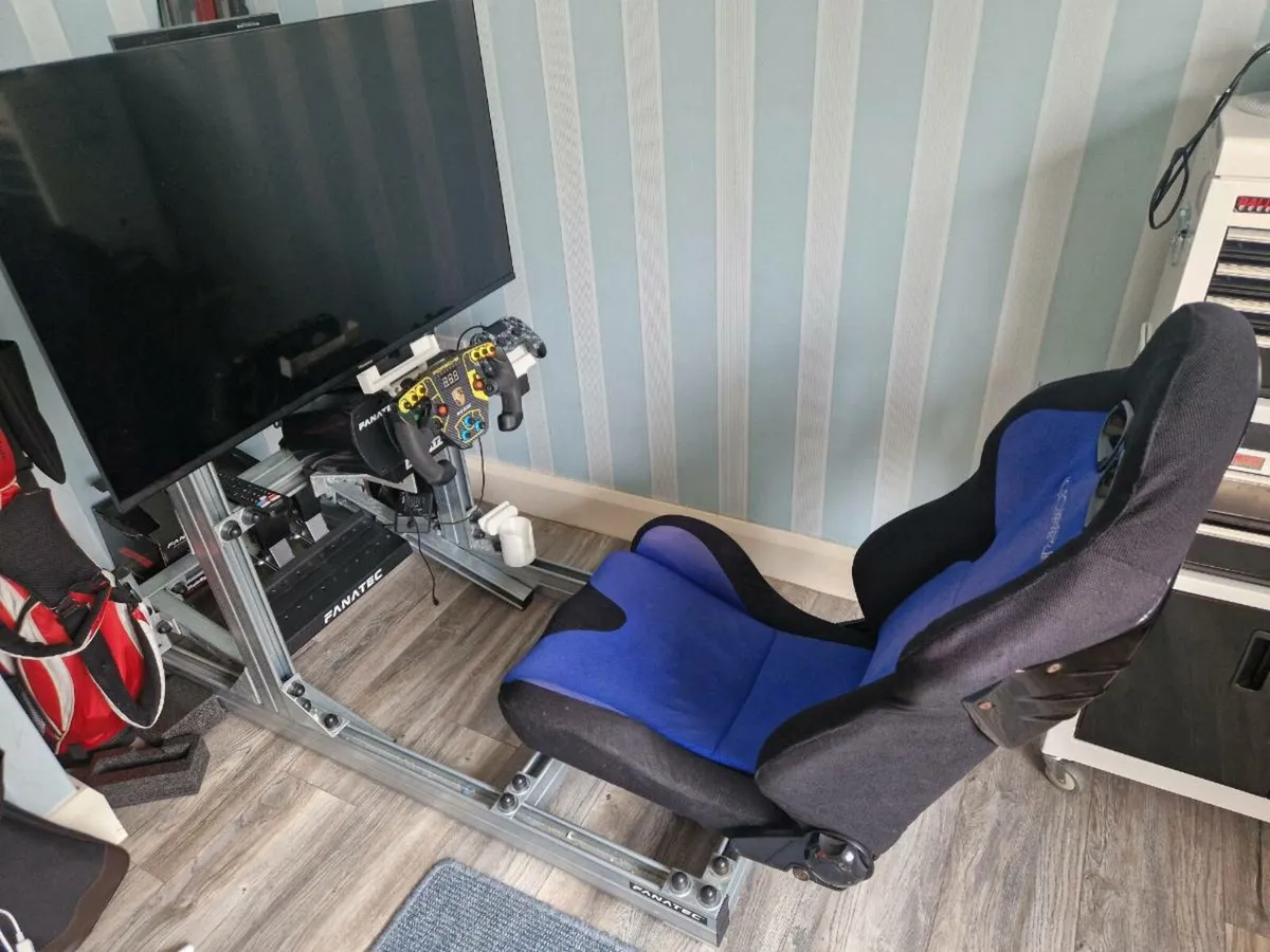 Simulator racing rig - Image 1