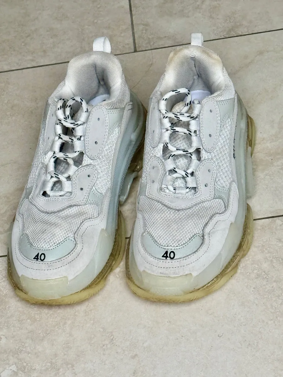 Balenciaga Triple S size 40