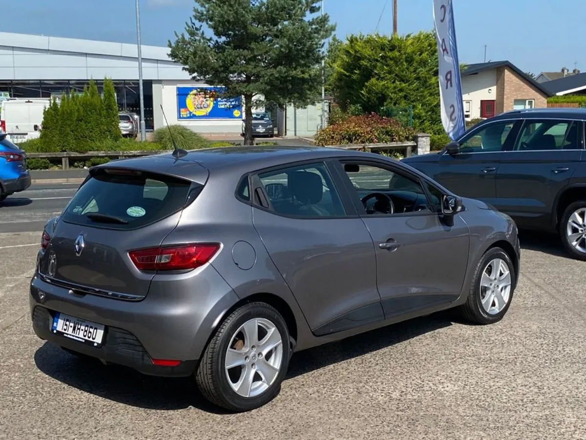 Renault Clio Dynamique 1.2 Petrol 7 - Image 4