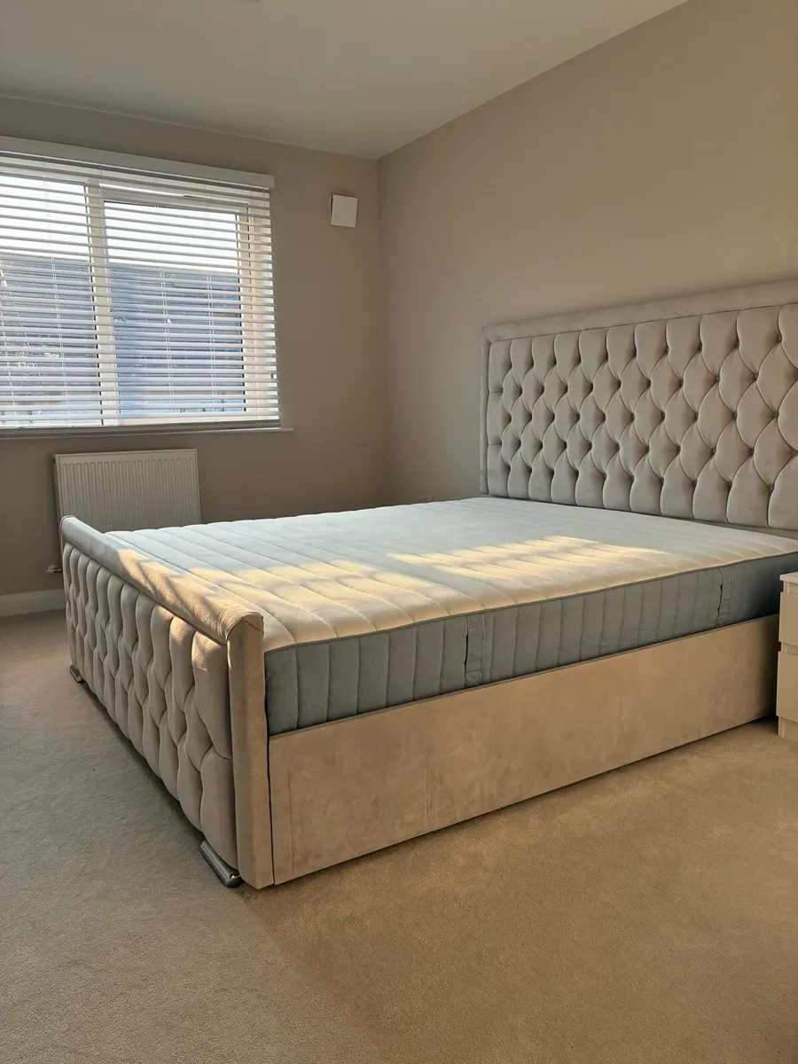 Super king bed