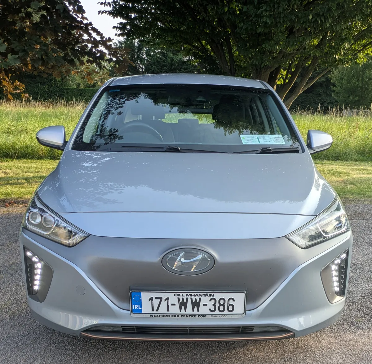 Hyundai IONIQ 2017 FULL EV, NCT 01/27 - Image 2