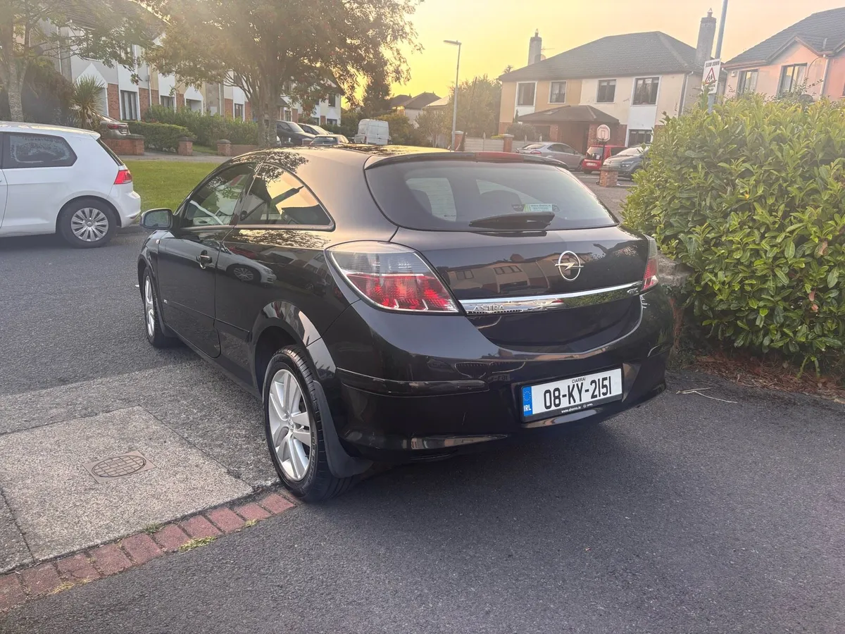 OPEL ASTRA - TAX AND NCT - Image 4