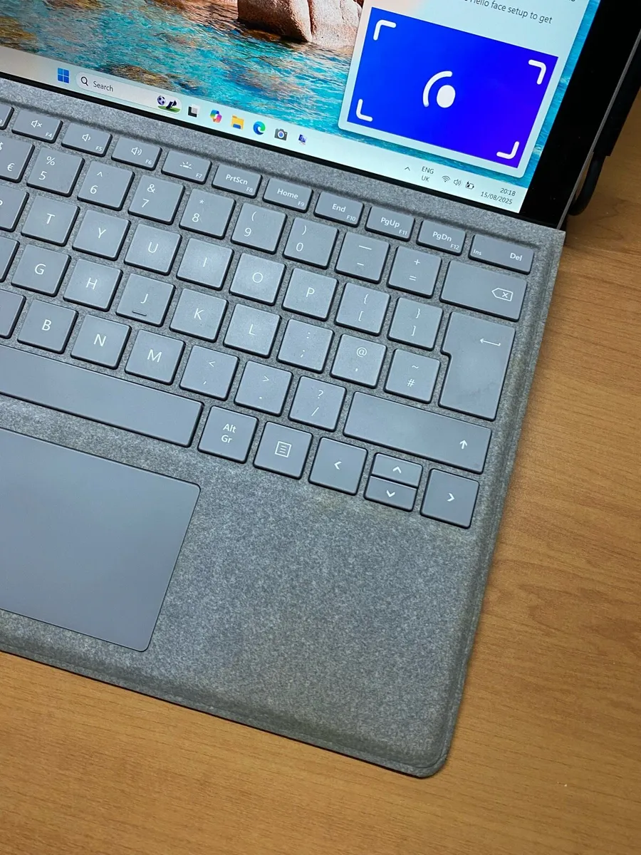 Microsoft surface pro 5 - i5 8-256 win 11 - Image 2