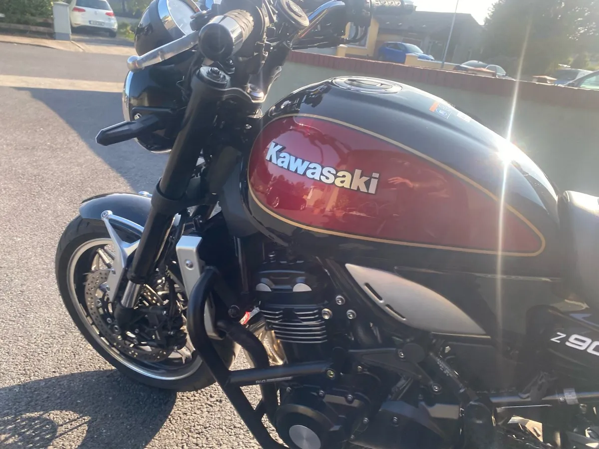 Kawazaki Z900RS - Image 2