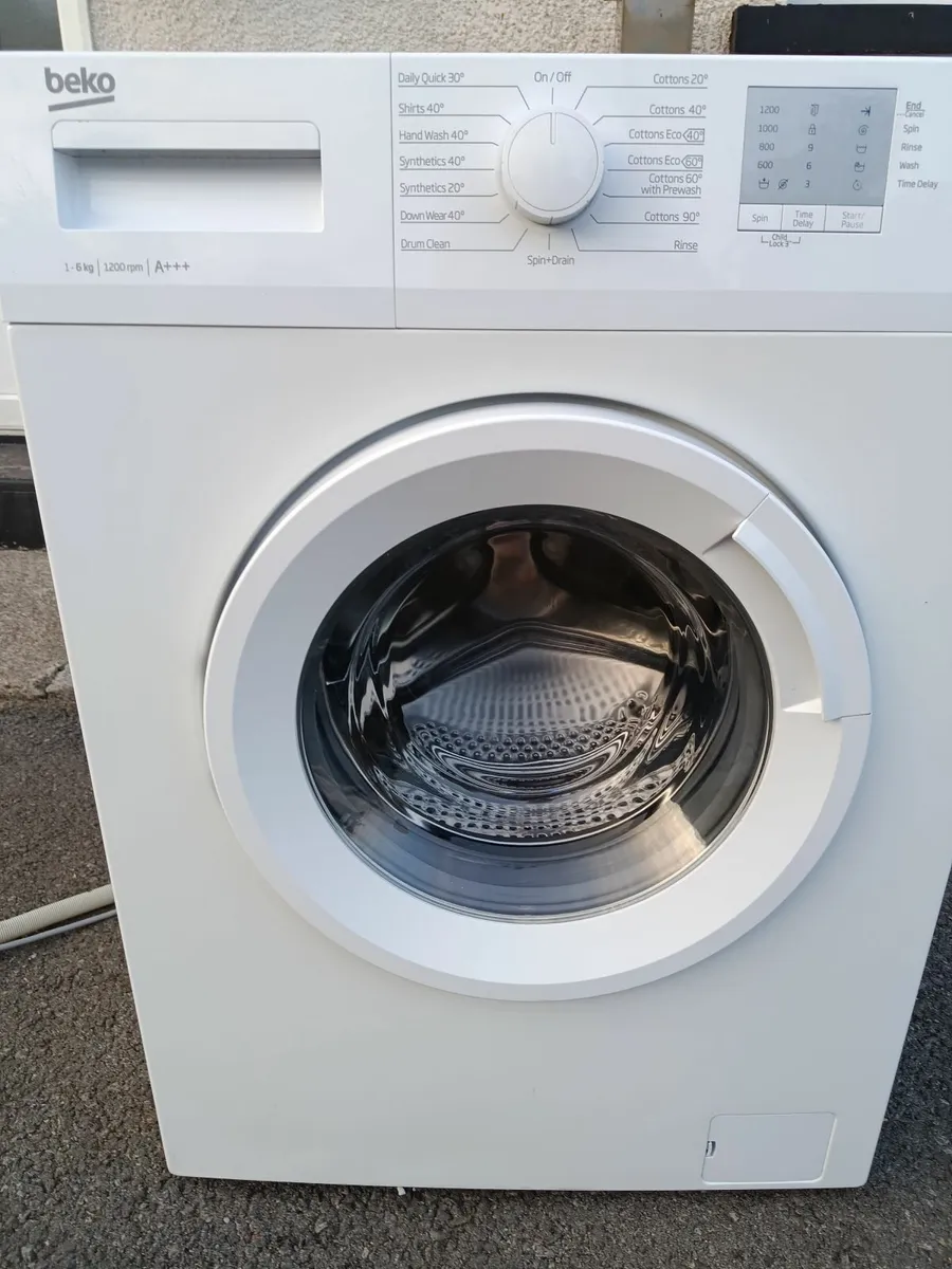 Next to new beko washing machine - Image 1