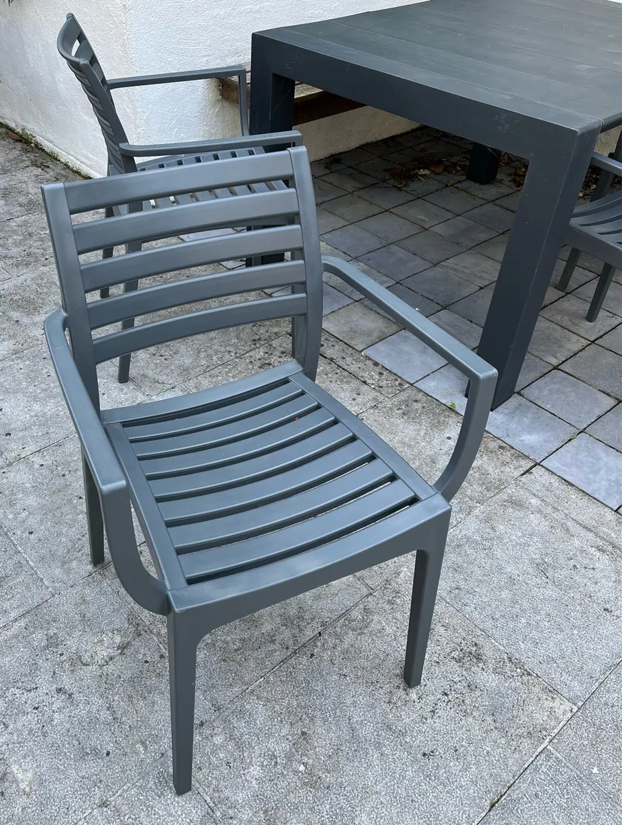Garden table and 4 chairs - Image 3
