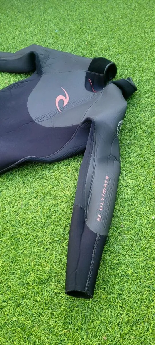 Wetsuit - Image 2