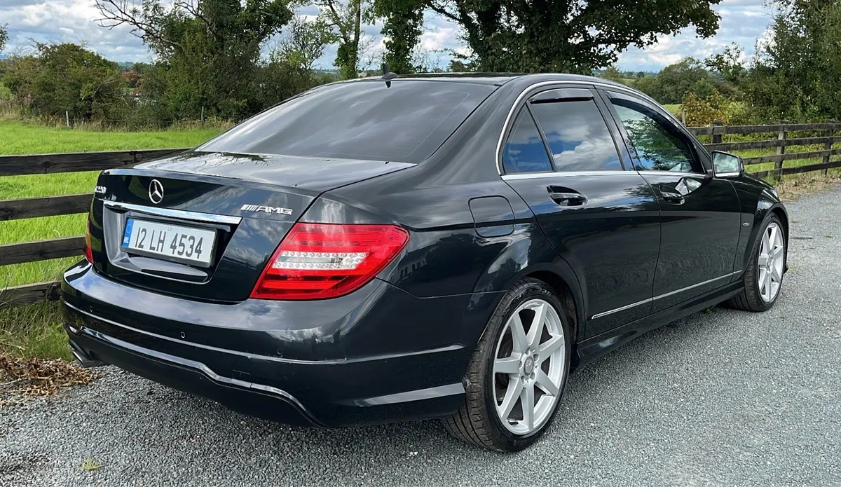 2012 Mercedes C220  Auto Amg - Image 2