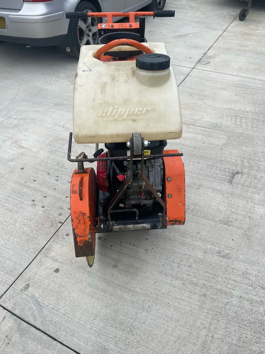 Norton Clipper cs451 Petrol Roadsaw - Image 2
