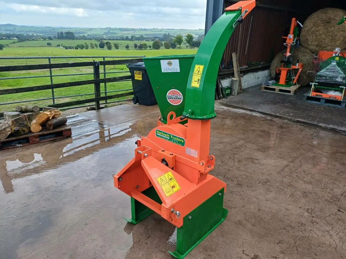 4"inch Self-Feed PTO Wood Chipper - Image 1