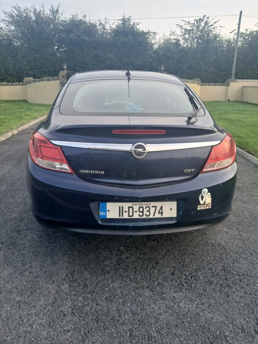 Opel insignia 2011 long NCT and taxed!! - Image 4