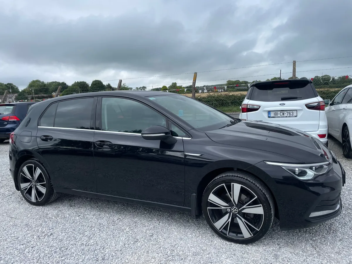 Volkswagen Golf - Image 1