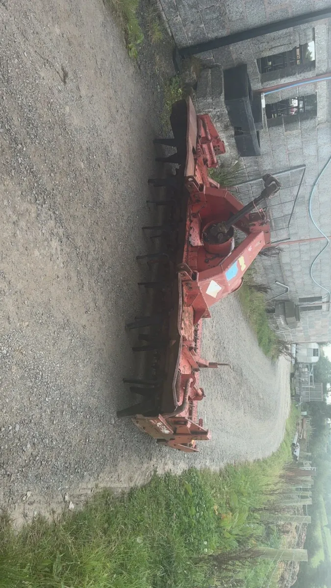 Kuhn power harrow - Image 1