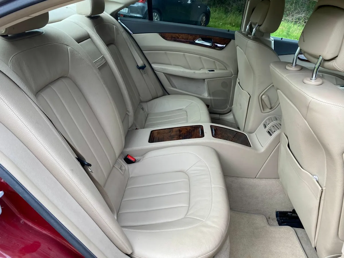 Mercedes Benz CLS Automatic Diesel - Image 4
