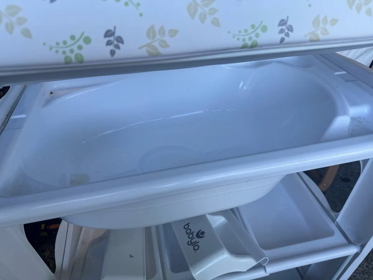 Babylo changing table - Image 3