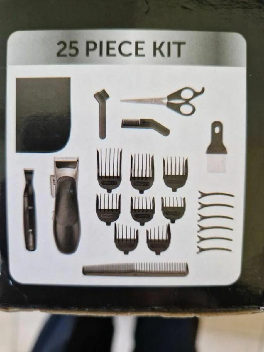 BRAND NEW Remington 25 Piece Stylist Hair Clipper - Image 4