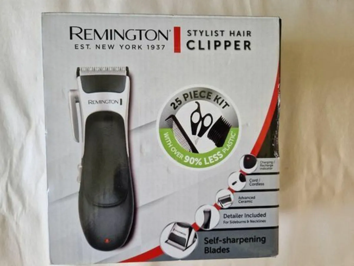 BRAND NEW Remington 25 Piece Stylist Hair Clipper - Image 2