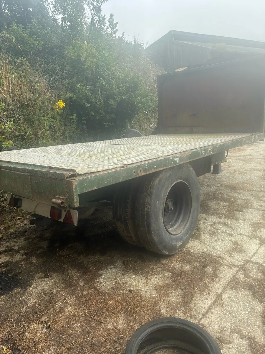14x7 tipping trailer - Image 3