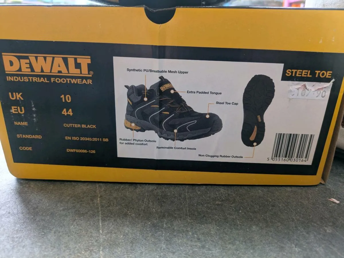 DeWalt shoes Snickers pants - Image 1
