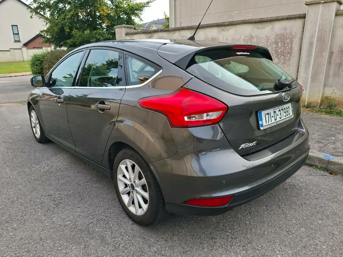 Focus'17 1.5 diesel titanium, full service history - Image 3