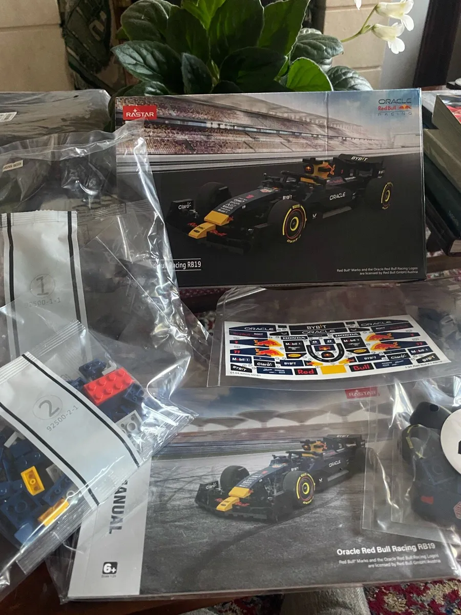Rastar Iracle Red Bull Racing Building Kit - Image 2