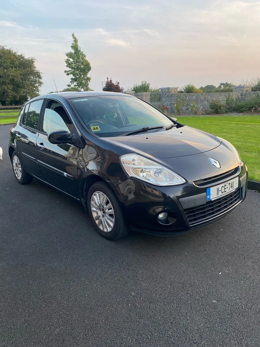 Renault Clio - Image 1