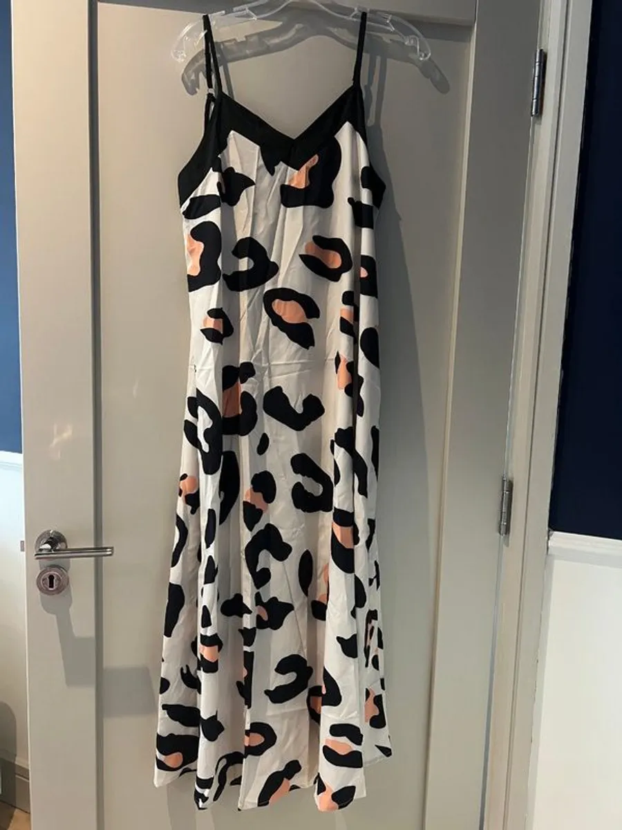 Maternity Clothes Bundle - Image 1
