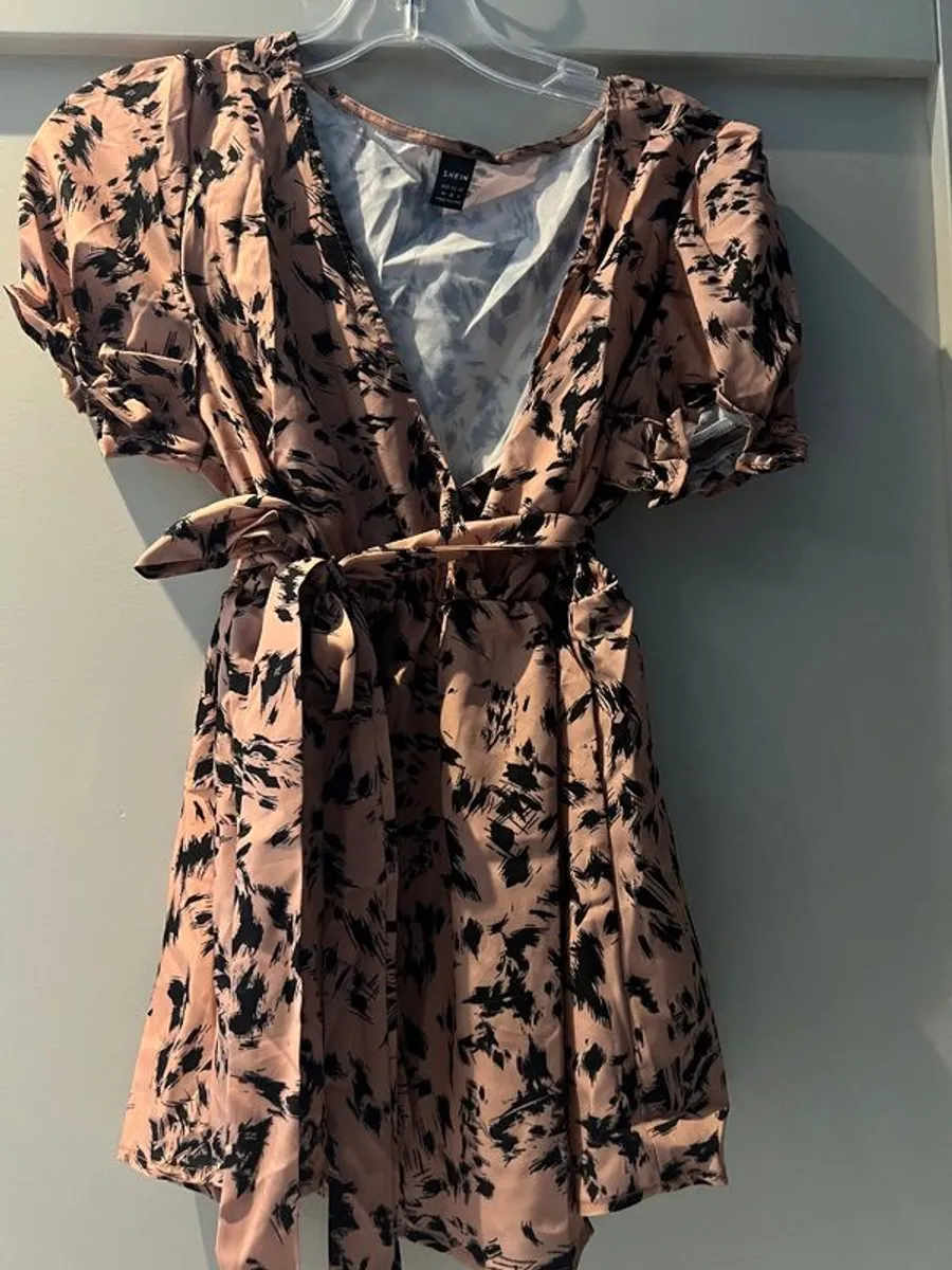 Maternity Clothes Bundle - Image 2